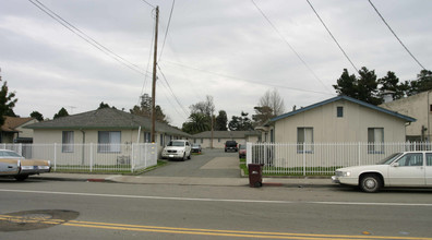 1430-1444 167th Ave in San Leandro, CA - Building Photo - Building Photo