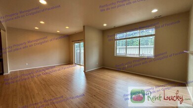 9211 174th St E in Puyallup, WA - Building Photo - Building Photo