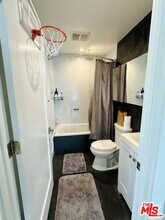 724 Ashland Ave in Santa Monica, CA - Building Photo - Building Photo