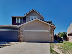 14377 E 47th Dr in Denver, CO - Building Photo