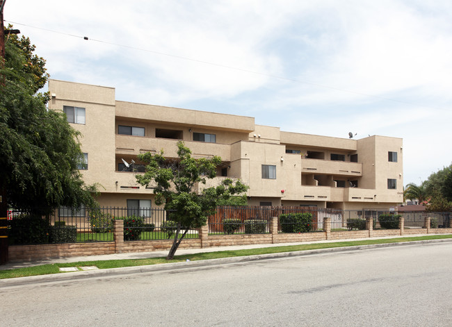 Parkway Gardens in Baldwin Park, CA - Foto de edificio - Building Photo