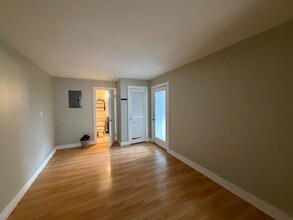 231 Main St in Brandenburg, KY - Building Photo - Building Photo