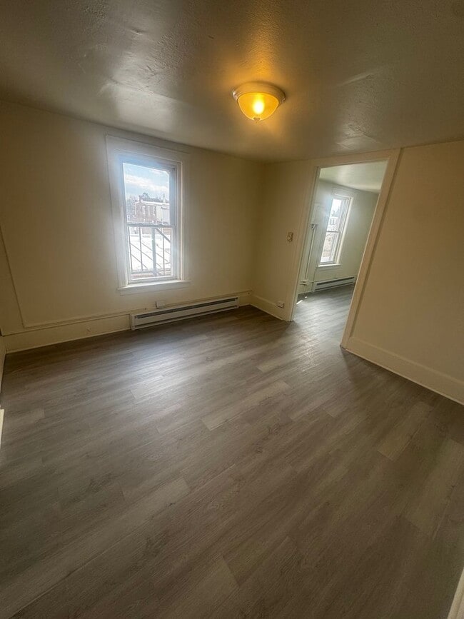 222 N 12th St in Allentown, PA - Foto de edificio - Building Photo