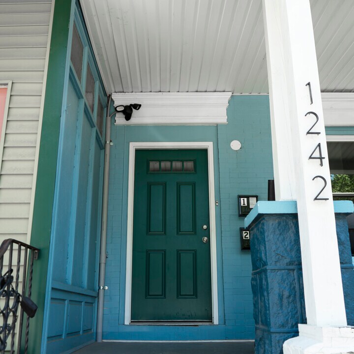 1242 S 51st St, Unit 2 in Philadelphia, PA - Foto de edificio