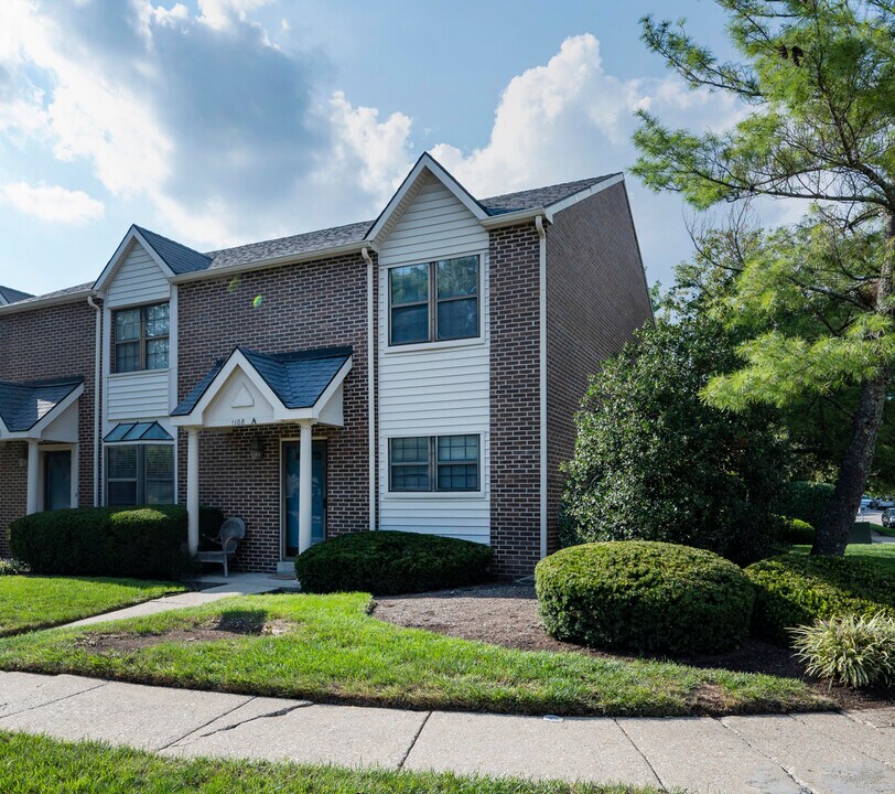 1108 Turkey Foot Rd in Lexington, KY - Building Photo