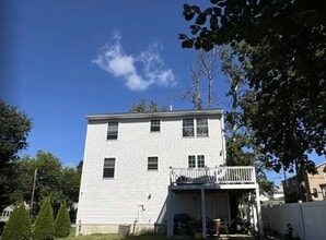 65 King St in Nashua, NH - Building Photo - Building Photo
