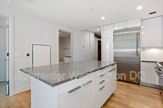 45 Sutton Square SW in Washington, DC - Building Photo - Building Photo