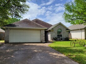 3707 Essen Loop in College Station, TX - Building Photo
