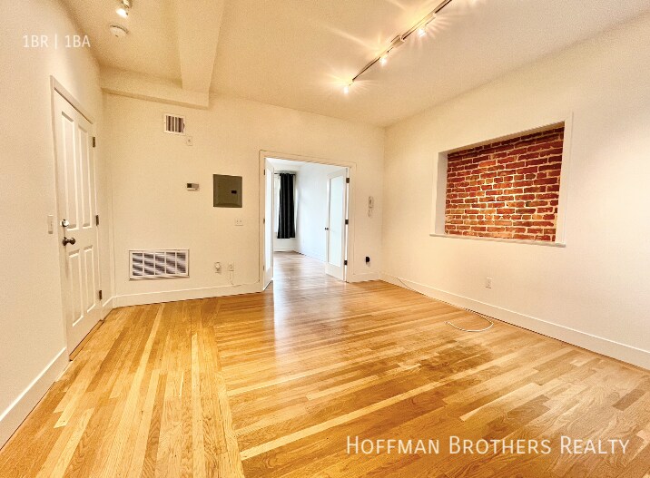 727 Leavenworth St, Unit 1 in San Francisco, CA - Building Photo