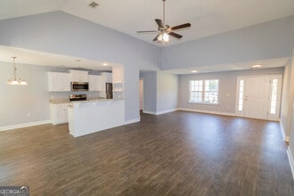 218 Stillwater Dr in Statesboro, GA - Building Photo - Building Photo