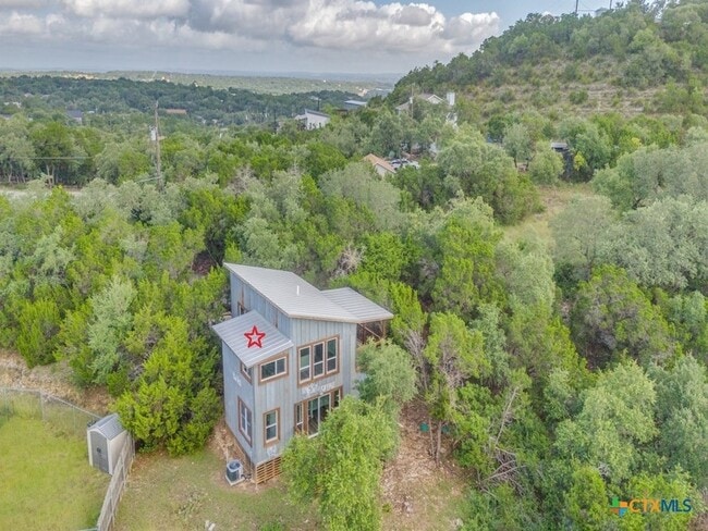 property at 238 Ledgeview Dr