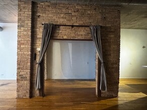 110 N Peoria St in Chicago, IL - Building Photo - Building Photo