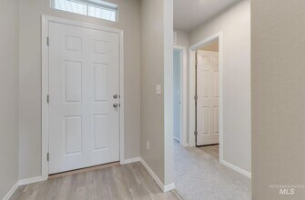 19570 Nanticoke Ave in Caldwell, ID - Building Photo - Building Photo