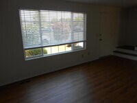 388 30th Ave SE photo'