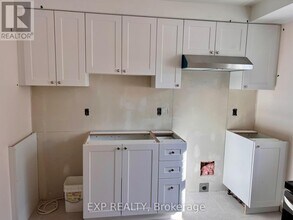 75 Holland Ave in Ottawa, ON - Building Photo - Building Photo