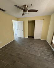 14212 Village View Dr in Tampa, FL - Building Photo - Building Photo