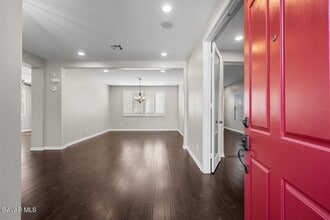 37200 Pergola Terrace in Palmdale, CA - Building Photo - Building Photo