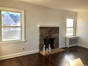 37 Buffalo Ave in East Atlantic Beach, NY - Building Photo - Building Photo