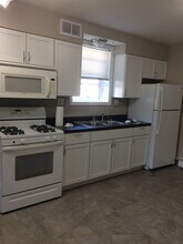 212 Lindell Dr in Normal, IL - Building Photo - Building Photo