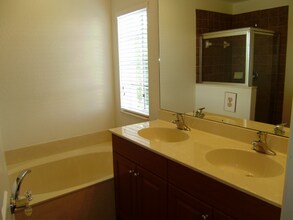 2026 Nassau Dr in Riviera Beach, FL - Building Photo - Building Photo