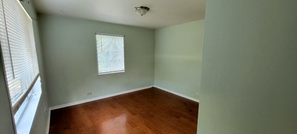 3115 Dell Pl in Glenview, IL - Foto de edificio - Building Photo