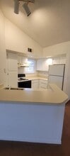 5725 Gatlin Ave in Orlando, FL - Building Photo - Building Photo