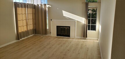25422 Lavender Cir in Murrieta, CA - Building Photo - Building Photo