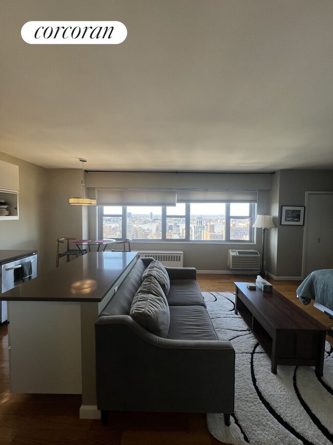 property at 100 W 93rd St