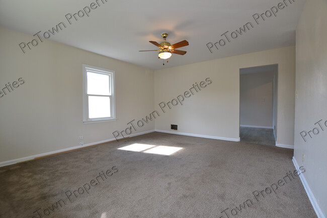 203 Algonquin St in Joliet, IL - Building Photo - Building Photo