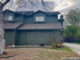 12142 Vista Nogal in San Antonio, TX - Building Photo