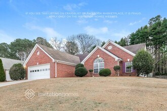 2110 Heatherton Rd in Dacula, GA - Foto de edificio - Building Photo