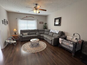 2455 New Holland Cir in Murfreesboro, TN - Building Photo - Building Photo