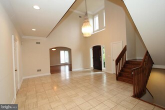 10208 Sorrel Ave in Potomac, MD - Building Photo - Building Photo