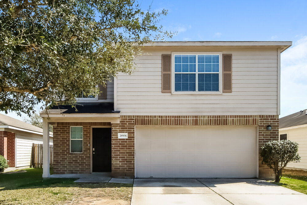 28906 Village Creek Loop in Spring, TX - Building Photo