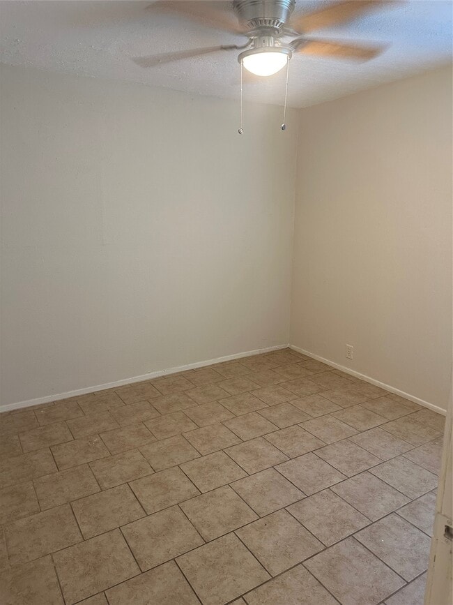 property at 9301 Chesterfield Dr