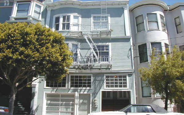 568 Waller St in San Francisco, CA - Foto de edificio - Building Photo