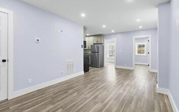 392 Palisade Ave in Jersey City, NJ - Building Photo - Building Photo