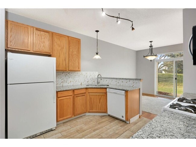 16872 90th Ct N in Osseo, MN - Building Photo - Building Photo