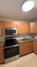 1850 N Clark St in Chicago, IL - Building Photo - Building Photo