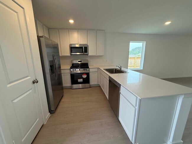 861 Vlg Brk Dr in Willis, TX - Building Photo - Building Photo