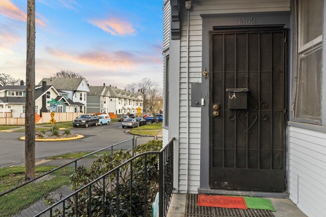 1402 S 8th St in Tacoma, WA - Building Photo - Building Photo
