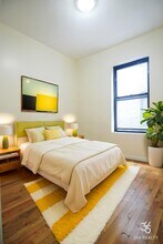 West 184th Street in New York, NY - Foto de edificio - Building Photo