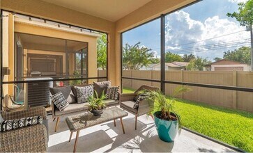 6839-6846 46th St N in Pinellas Park, FL - Building Photo - Building Photo