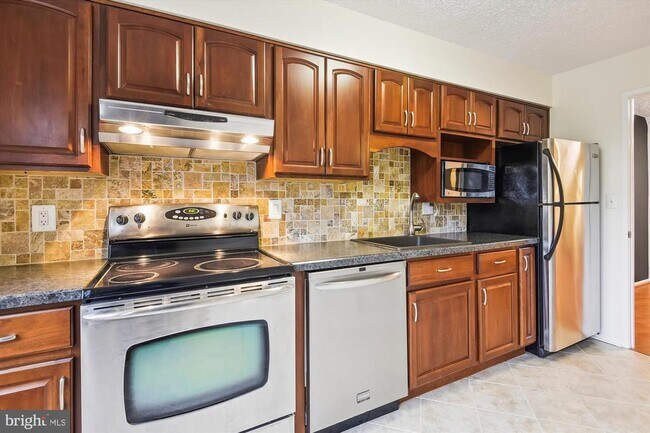 1600 N Oak St in Arlington, VA - Building Photo - Building Photo