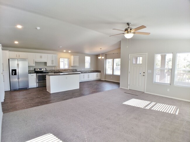 2660 Melody Ln in Sedona, AZ - Building Photo - Building Photo