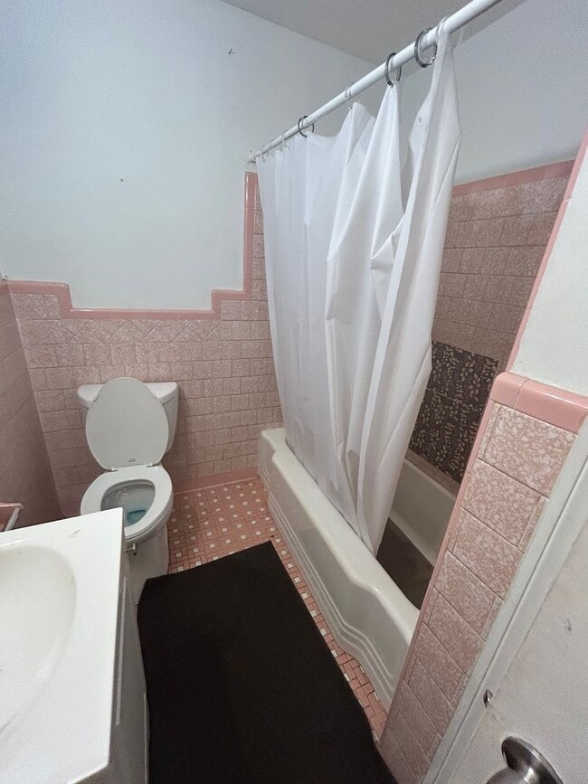 1822 Clements Ave in North Charleston, SC - Building Photo - Building Photo