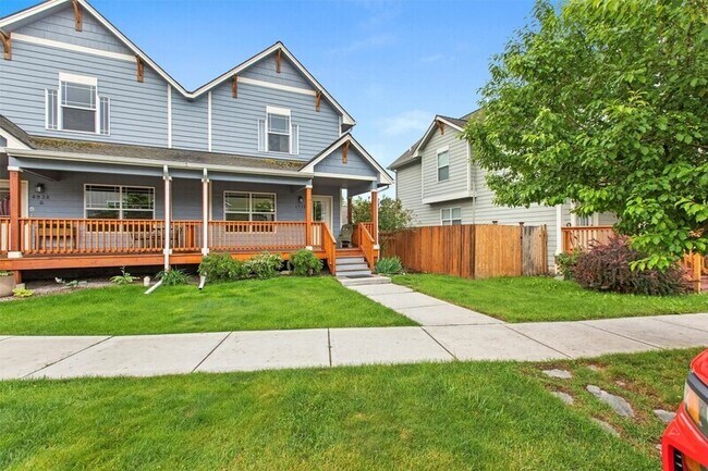 property at 4938 Potter Park Loop