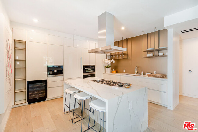 property at 8600 Wilshire Blvd