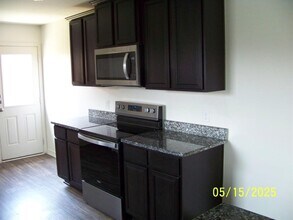 108 Sunnymeade Ln in Jarrell, TX - Building Photo - Building Photo