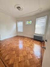 95 Rutgers Ave in Jersey City, NJ - Building Photo - Building Photo